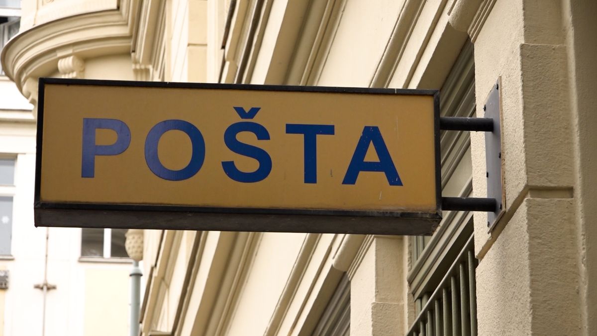 Česká pošta letos čeká snížení provozní ztráty na 310 milionů